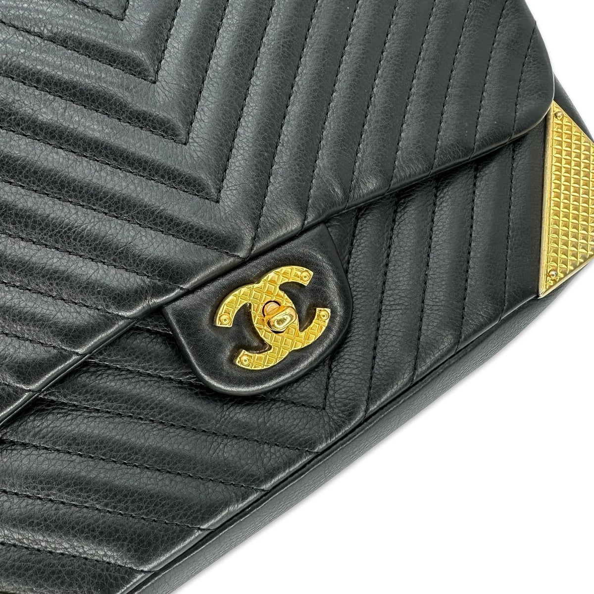 Chanel Chevron Quilted Calfskin Rock the Corner Single Flap