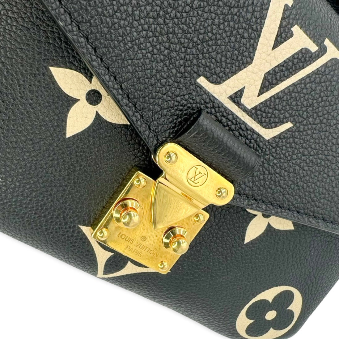 Louis Vuitton Monogram Empreinte Bicolor East West Metis