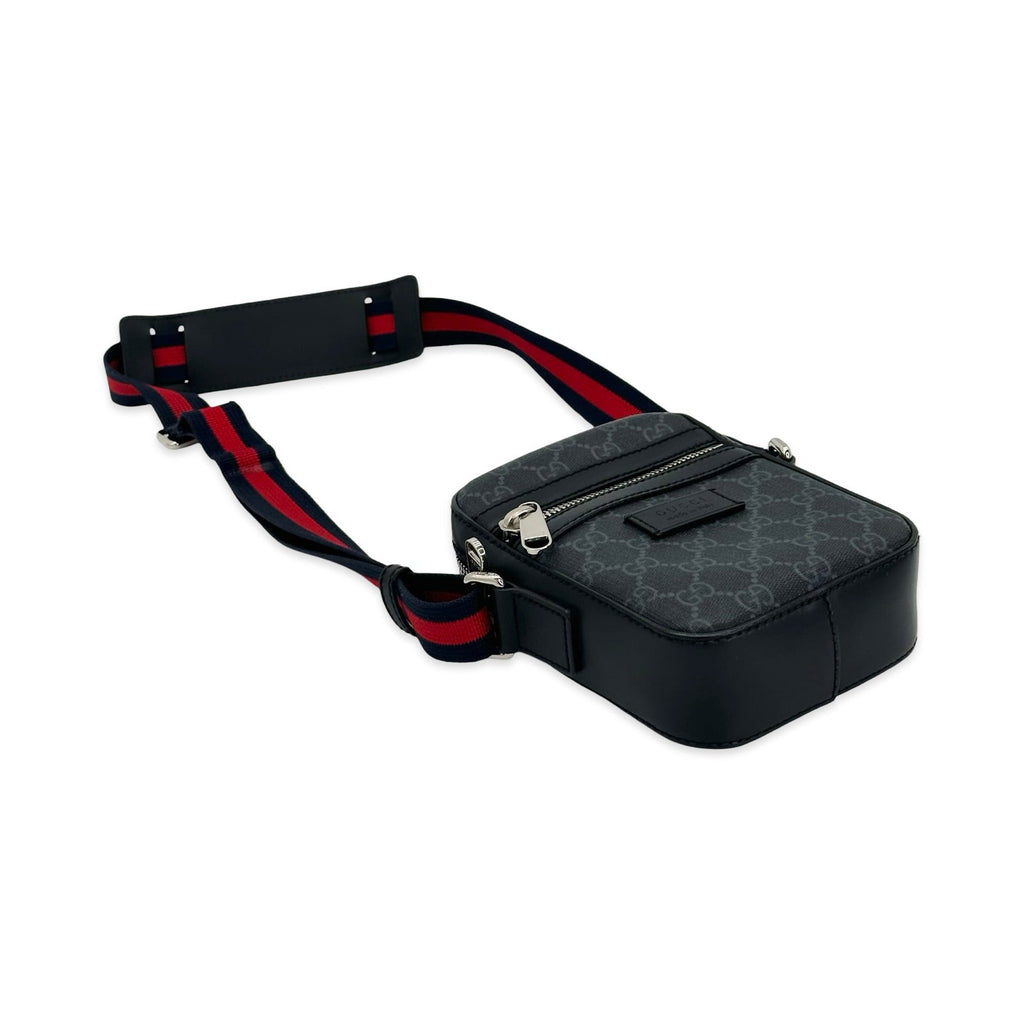 Gucci GG Supreme Mini Messenger