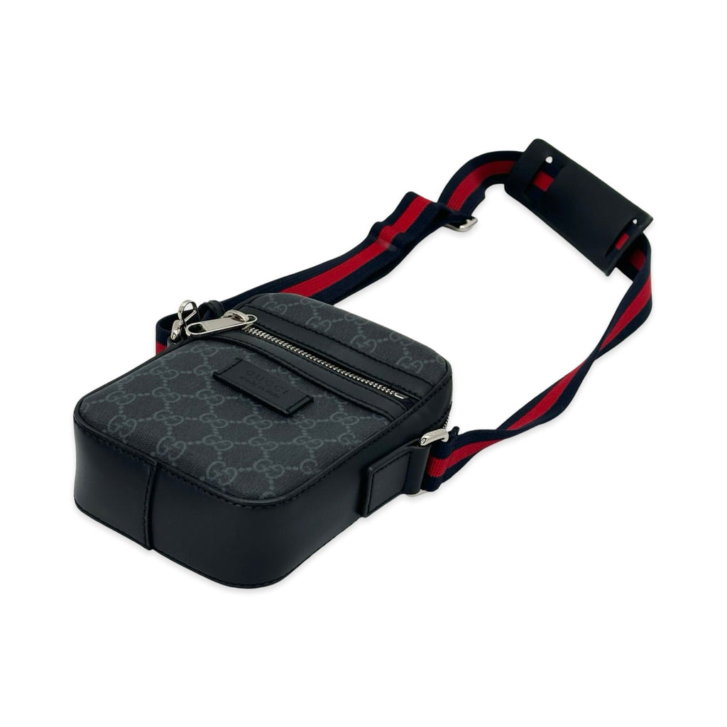 Gucci GG Supreme Mini Messenger