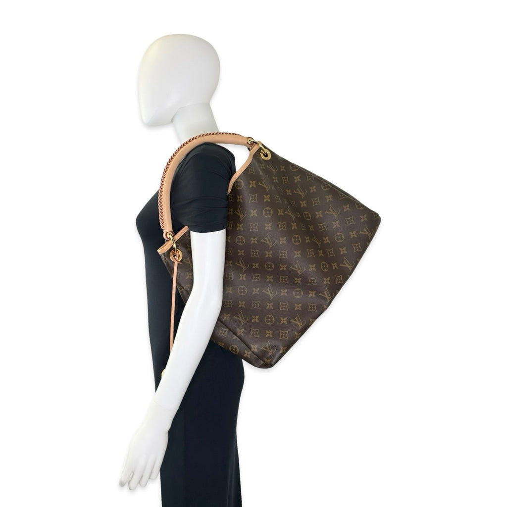 Louis Vuitton Monogram Artsy MM