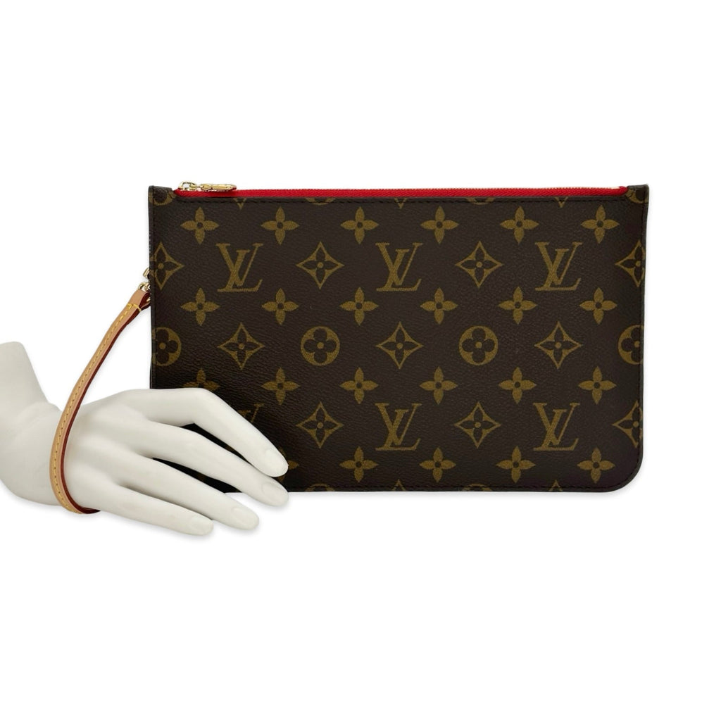 Louis Vuitton Monogram Neverfull Pochette